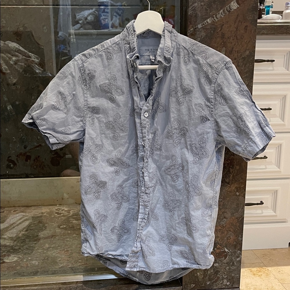 rag & bone Men's Gray Paisley Button Down Shirt